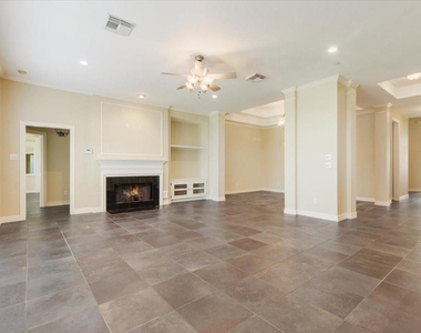 3010 Ravensport Drive - Photo Thumbnail 10
