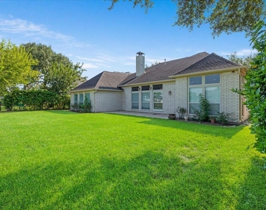 3010 Ravensport Drive - Photo Thumbnail 32