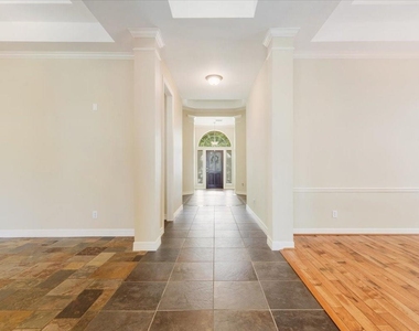 3010 Ravensport Drive - Photo Thumbnail 6