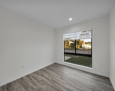 4502 Orchid Boulevard - Photo Thumbnail 16