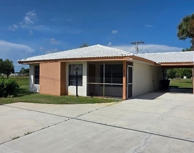 217 Beth Stacey Boulevard - Photo Thumbnail 1