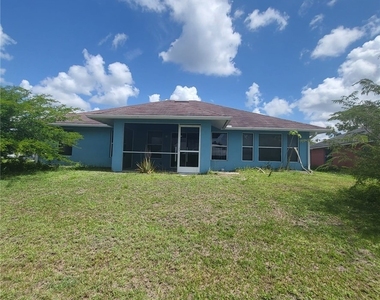 2803 8th Street W - Photo Thumbnail 17