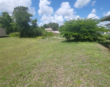 2803 8th Street W - Photo Thumbnail 18