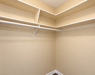 3509 Se 15th Place - Photo Thumbnail 12