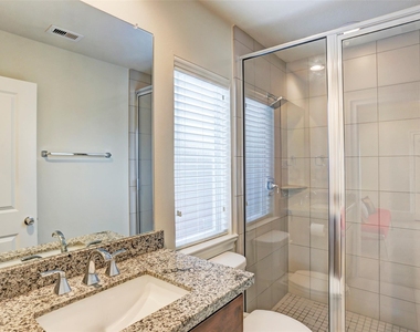 2406 Beall Street - Photo Thumbnail 13