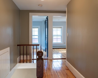 21 Old Ferry - Photo Thumbnail 17