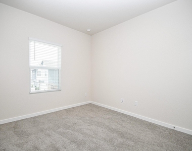 10047 Cloud Mist Drive - Photo Thumbnail 18