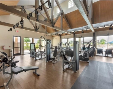 10047 Cloud Mist Drive - Photo Thumbnail 25
