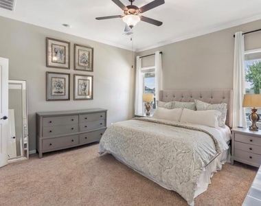 27903 Twin Knolls Lane - Photo Thumbnail 5