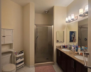 1111 Riverview - Photo Thumbnail 13