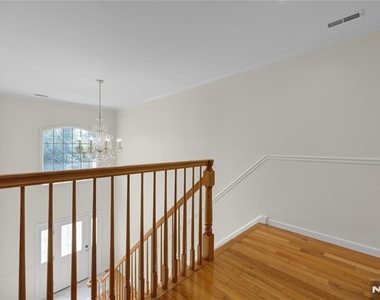 104 Larch - Photo Thumbnail 19