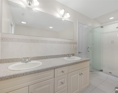 104 Larch - Photo Thumbnail 26