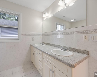 104 Larch - Photo Thumbnail 25