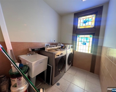 77 Passaic - Photo Thumbnail 18