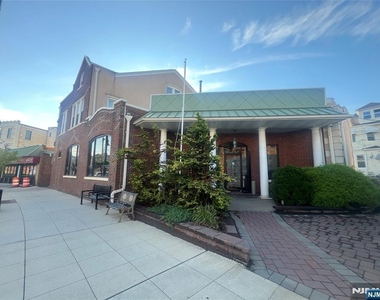77 Passaic - Photo Thumbnail 16