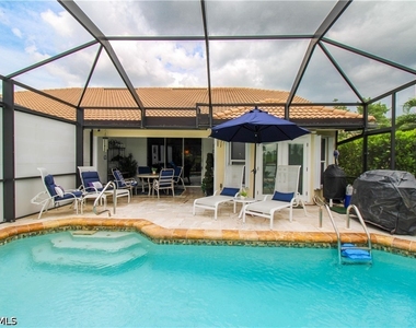 8099 Palomino Drive - Photo Thumbnail 11