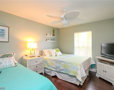 8099 Palomino Drive - Photo Thumbnail 22