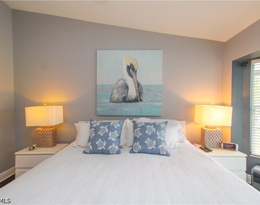 8099 Palomino Drive - Photo Thumbnail 35