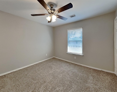 6810 Mahan Wood Drive - Photo Thumbnail 15