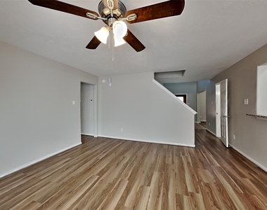 6810 Mahan Wood Drive - Photo Thumbnail 1