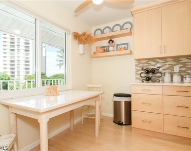10686 Gulf Shore Drive - Photo Thumbnail 5