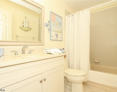 10686 Gulf Shore Drive - Photo Thumbnail 10