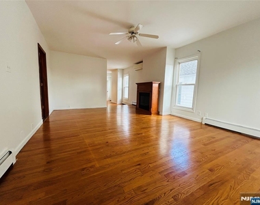 242 Brook - Photo Thumbnail 1
