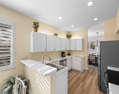 3401 Tralee Court - Photo Thumbnail 8
