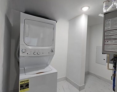 512 Kearny - Photo Thumbnail 15