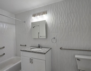 512 Kearny - Photo Thumbnail 13