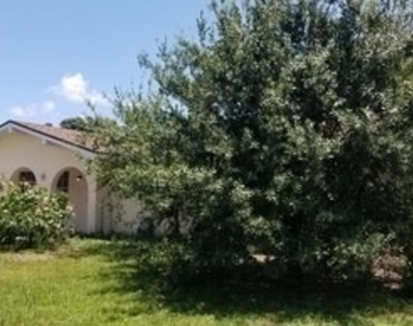 7472 San Carlos Boulevard - Photo Thumbnail 2