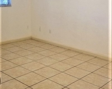 7472 San Carlos Boulevard - Photo Thumbnail 14