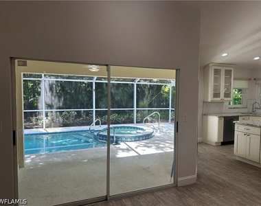 21194 Old Oak Place - Photo Thumbnail 8