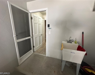 21194 Old Oak Place - Photo Thumbnail 24
