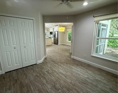21194 Old Oak Place - Photo Thumbnail 19