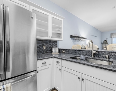 2750 Cypress Trace Circle - Photo Thumbnail 2