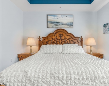 1405 Sweetwater Cove - Photo Thumbnail 9