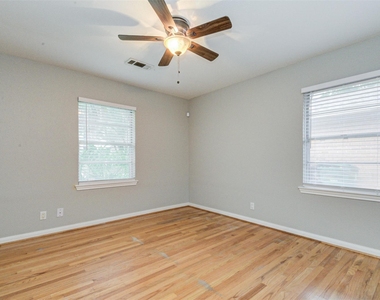 2219 Wakefield Drive - Photo Thumbnail 18