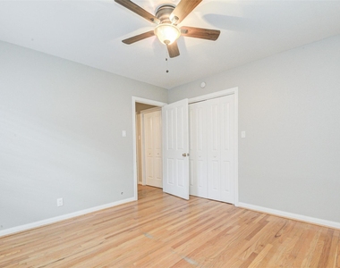2219 Wakefield Drive - Photo Thumbnail 19