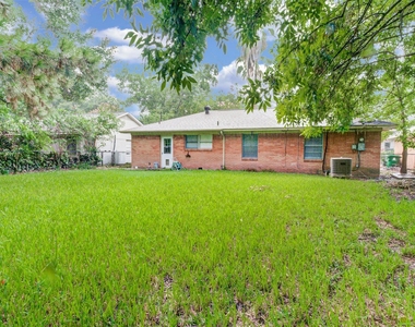 2219 Wakefield Drive - Photo Thumbnail 21