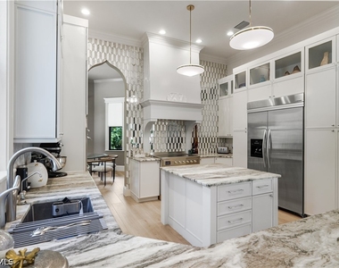 1455 Hemingway Place - Photo Thumbnail 5
