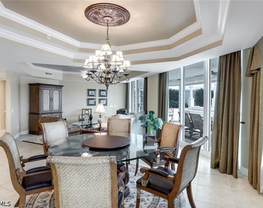 295 Grande Way - Photo Thumbnail 13