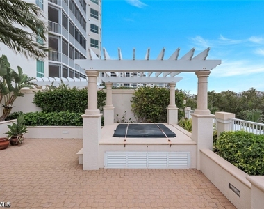 295 Grande Way - Photo Thumbnail 33