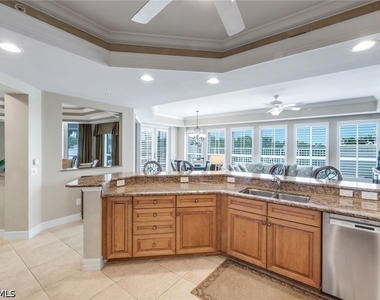 295 Grande Way - Photo Thumbnail 8
