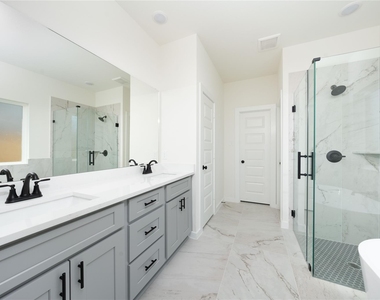 6026 Royal Palm Drive - Photo Thumbnail 13