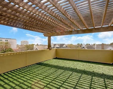 2318 Welch Street - Photo Thumbnail 29