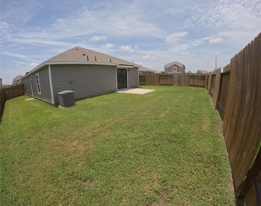 8418 Rayburn Road - Photo Thumbnail 15