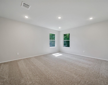 1111 Yellowstone River Rd - Photo Thumbnail 13