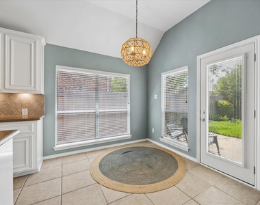 3118 Valley Court - Photo Thumbnail 29