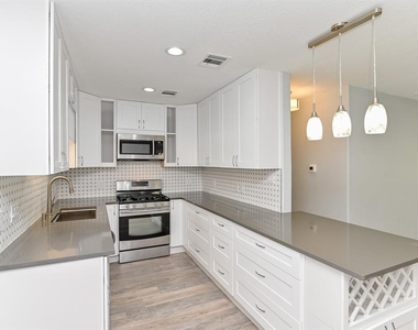 5215 Cosby Street - Photo Thumbnail 4
